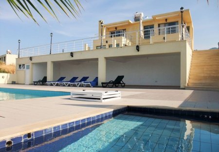 Villa in Esentepe, Cyprus
