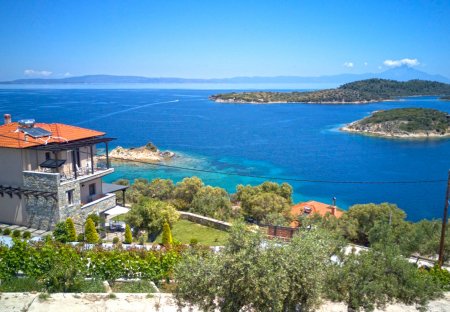 Villa in Sithonia, Greece