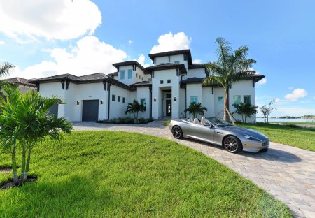Villa in Cape Coral, Florida