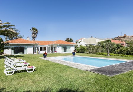 Villa in Venda Nova, Portugal
