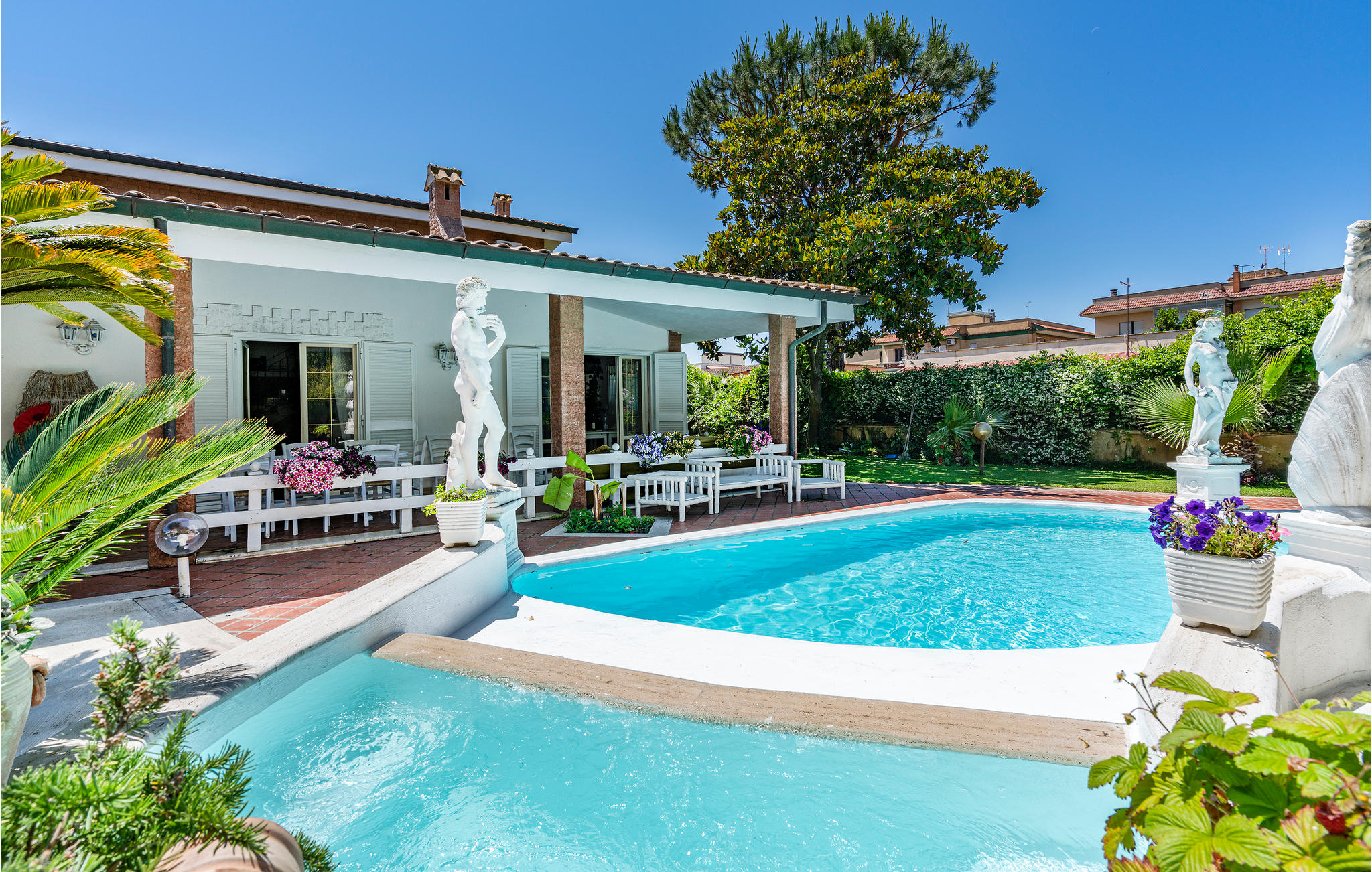 Picture of villa