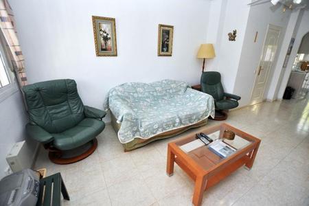 Apartment to rent in Guardamar del Segura, Spain with shared pool | 30438