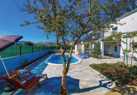 Villa in Plano, Croatia