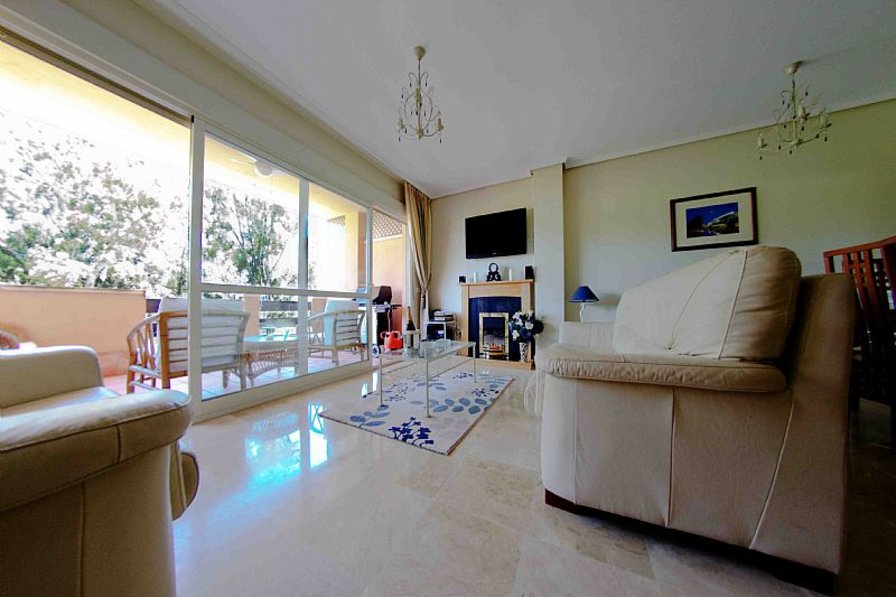 Apartment to rent in Marbella, Spain with shared pool 30618