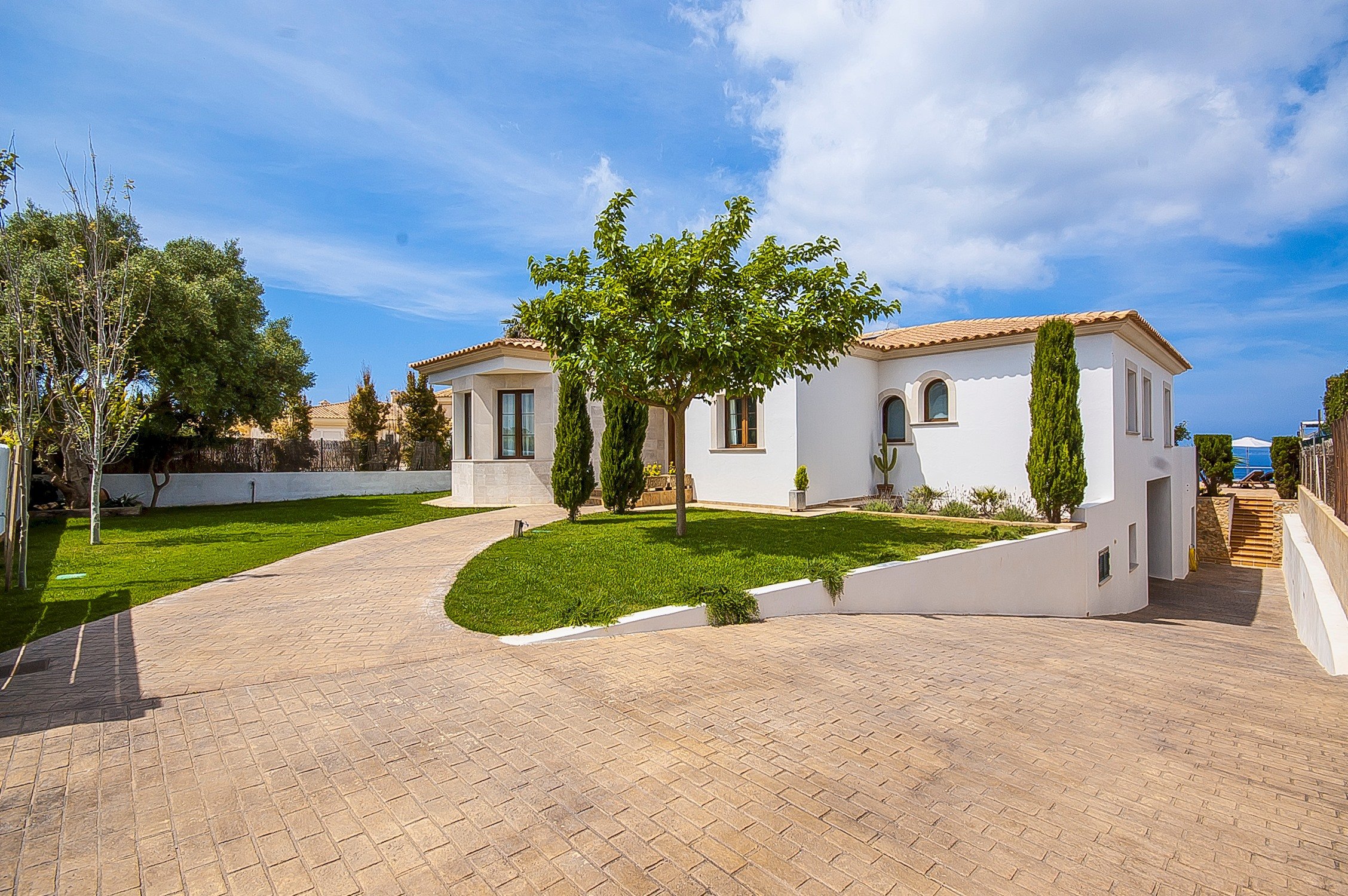 Picture of villa