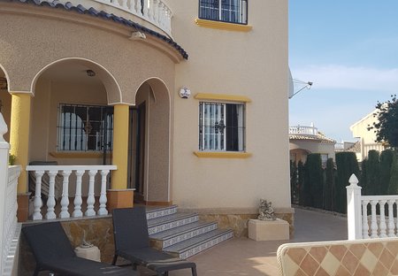 House in El Raso, Spain