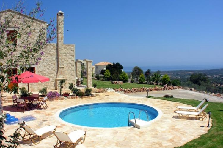 Villa to rent in Agia Triada, Crete with private pool 32459