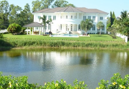 Villa in Prachuabkhirikhan, Thailand