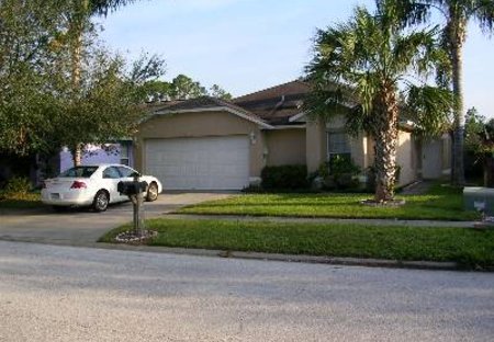 Villa in Lindfields, Florida: Front View