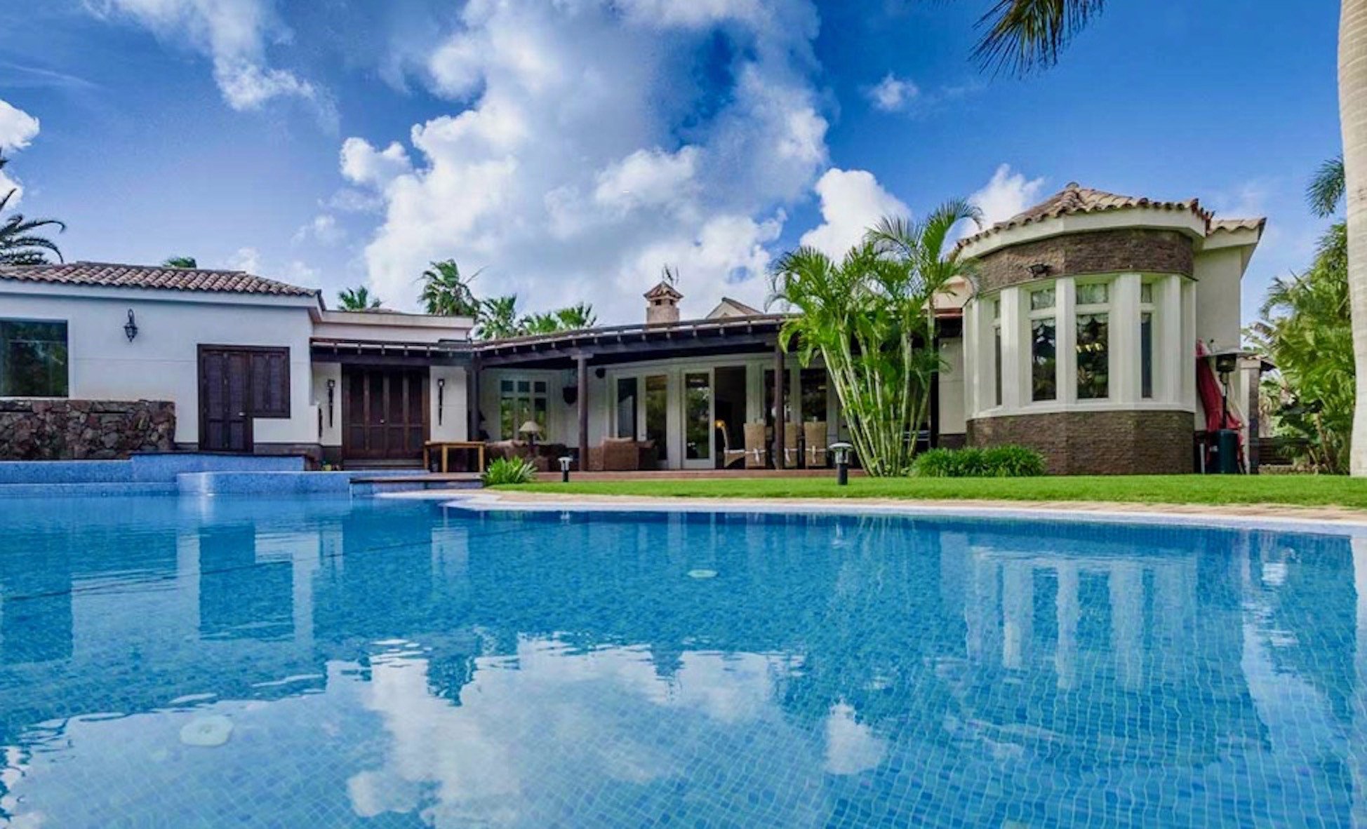 Picture of villa