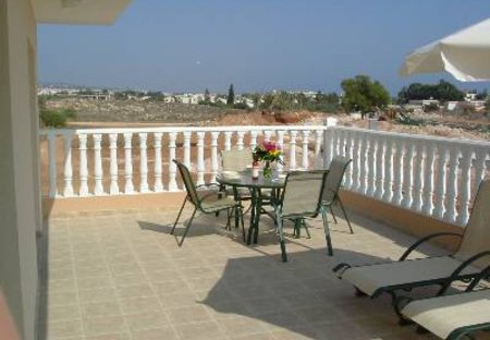 Apartment in Nissi Golden Sands, Cyprus: Large veranda