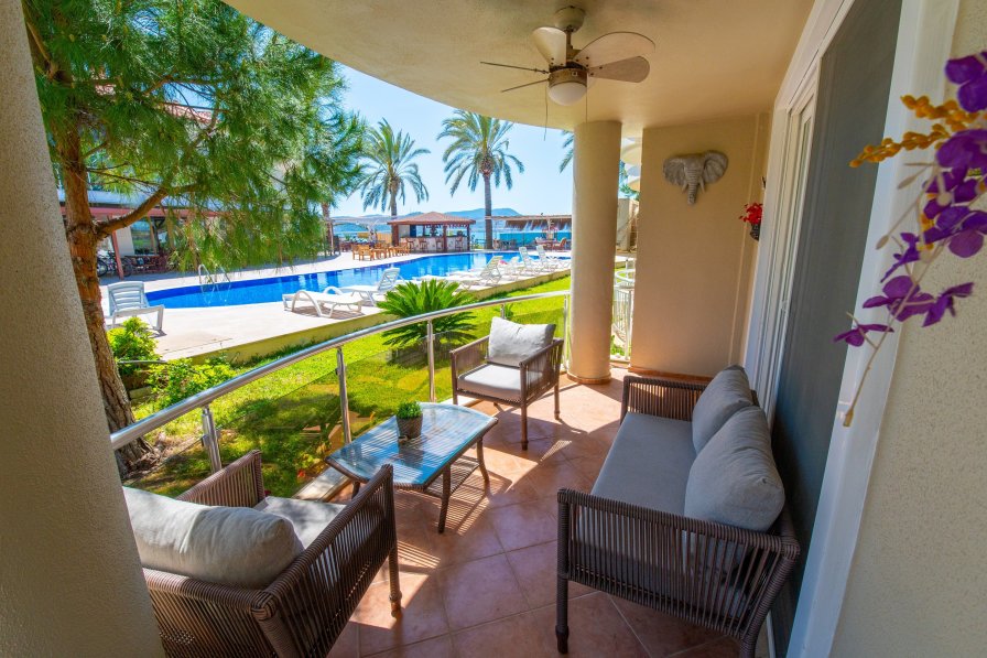 Apartment in Turkey, Calis