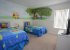 Twin room with TV