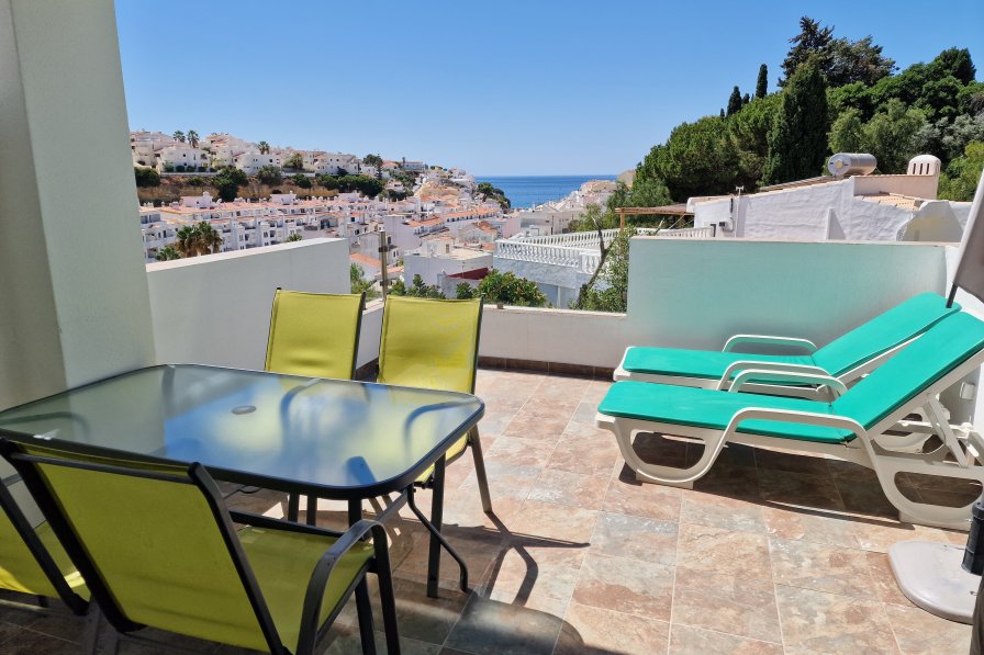 House in Portugal, Carvoeiro