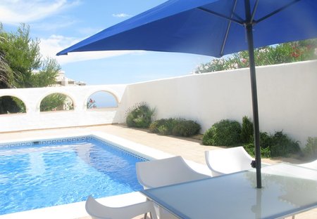 Villa in Benitachell, Spain: Luxury 2 bed villa with private pool in arched courtyard
