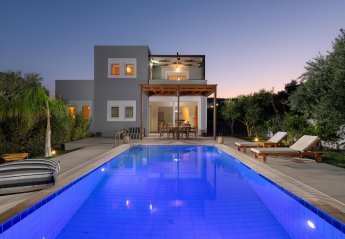 Villa in Greece, Gennadi