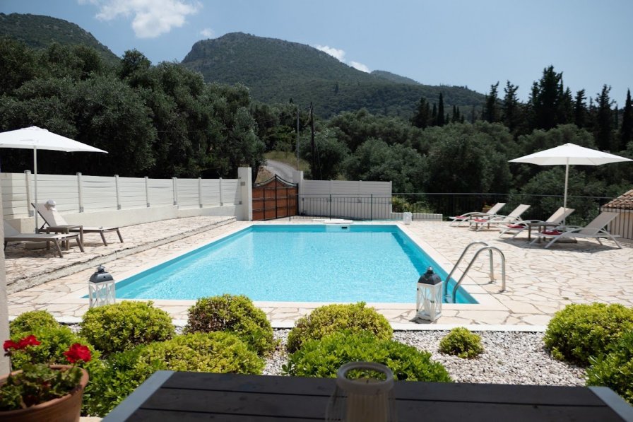 Villa in Greece, Acharavi