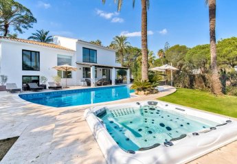 Villa in Spain, Nueva Andalucía