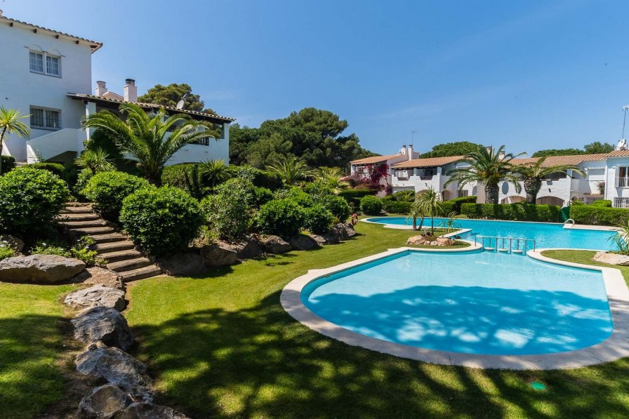 Villa in Spain, Palsmar