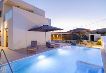 Villa in Greece, Gennadi