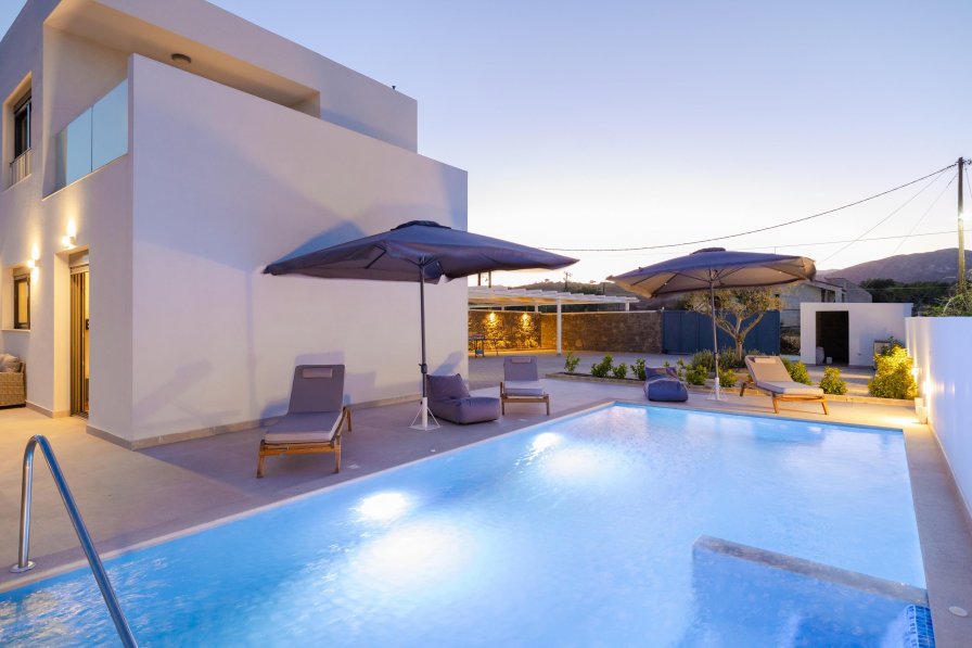 Villa in Greece, Gennadi