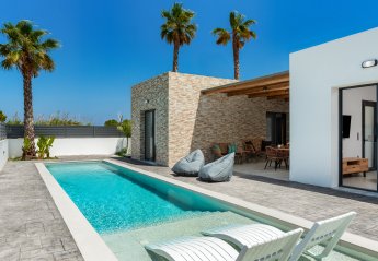 Villa in Greece, Kremasti