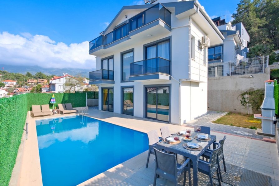 Villa in Turkey, Hisarönü