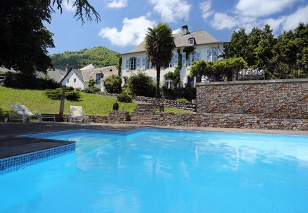 Country House in Salles, the South of France