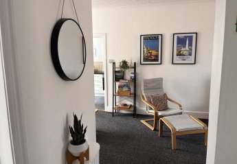 Apartment in United Kingdom, Seaton Valley