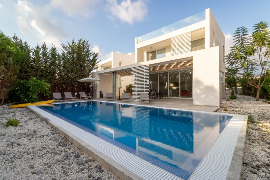 Villa in Cyprus, Coral Bay Centre