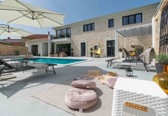 Villa in Croatia, Kringa