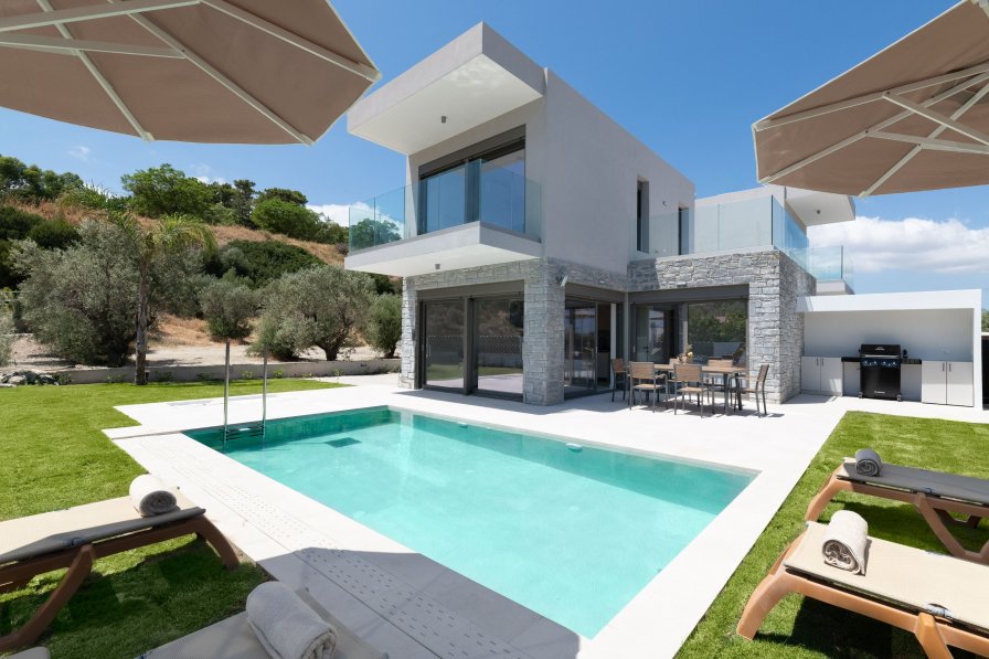 Villa in Greece, Afantou