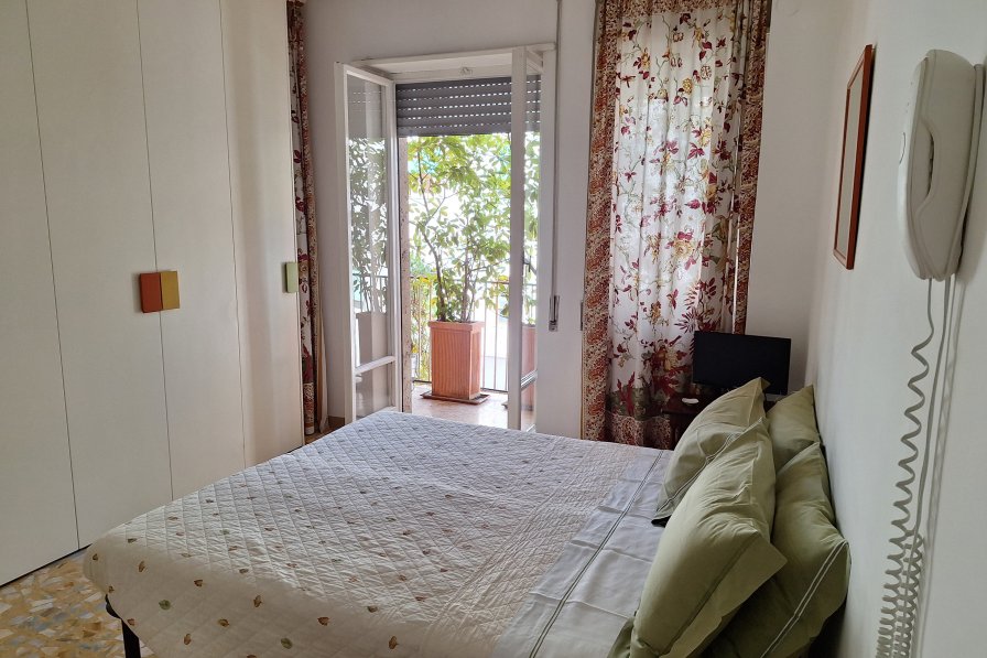 Studio apartment in Italy, Naples