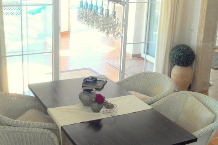 Villa to rent in Oliva, Spain with private pool 53337