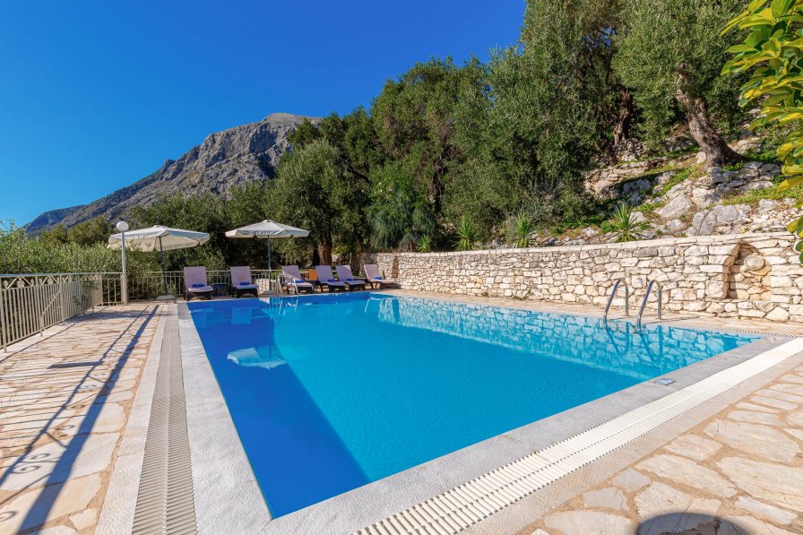 Villa in Greece, Nissaki