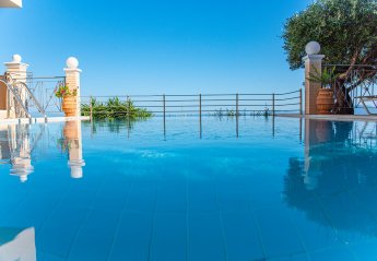 Villa in Greece, Nissaki