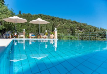 Villa in Greece, Nissaki