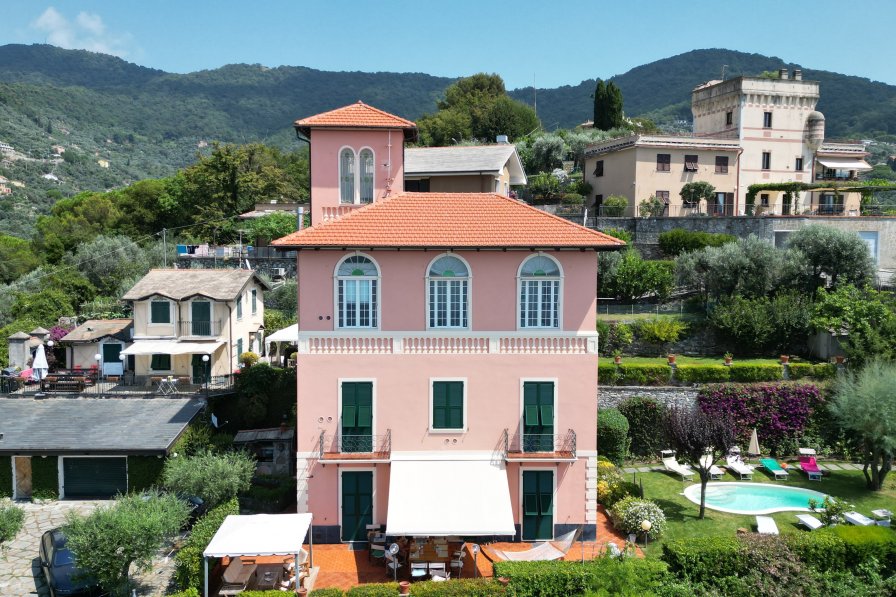 Villa in Italy, Recco