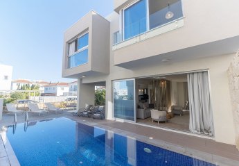 Villa in Cyprus, Kapparis