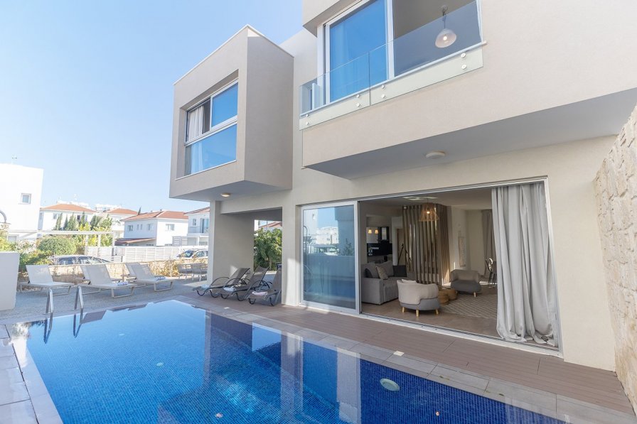 Villa in Cyprus, Kapparis