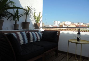 Studio Apartment in Spain, La Victoria
