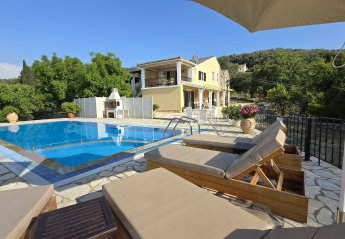 Cottage in Greece, Kassiopi