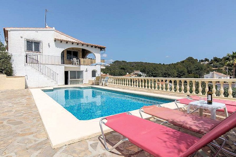 Villa to rent in La FusteraCarrions, Spain with private pool 66508