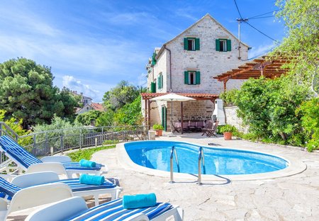 Villa in Sumartin, Croatia