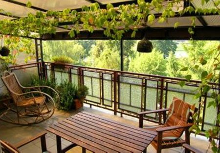 Apartment in Krakow, Poland: Green, spacious (20 sqm) terrace overlooking the river