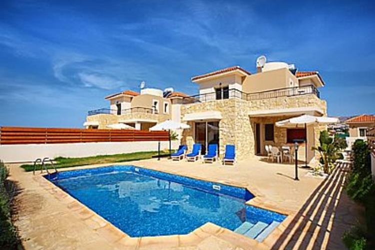 Villa to rent in Coral Bay Centre, Cyprus with private pool 69542