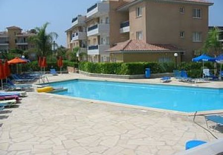 Apartment in Kato Paphos, Cyprus: Pool