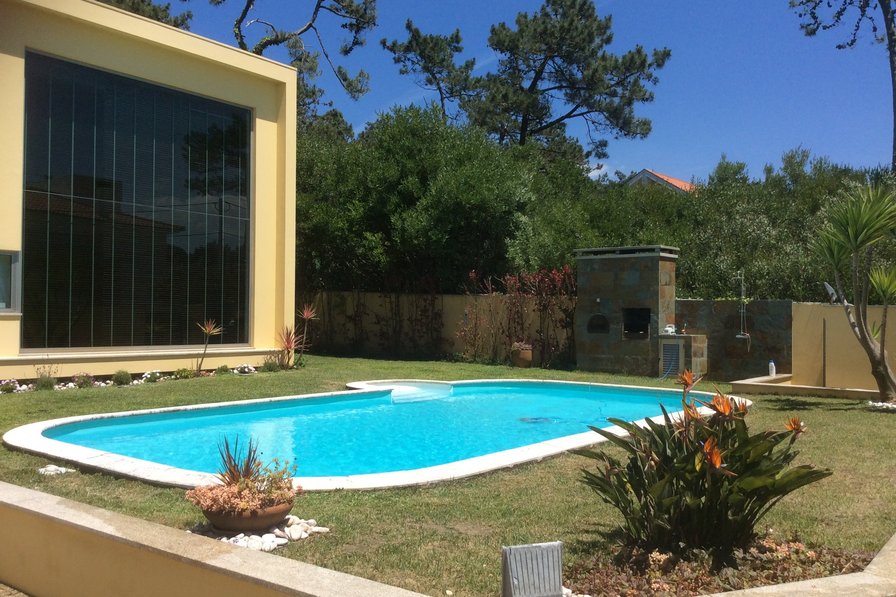 House to rent in Apúlia, Portugal with private pool 77165 House to rent in Apúlia, Portugal with private pool 77165