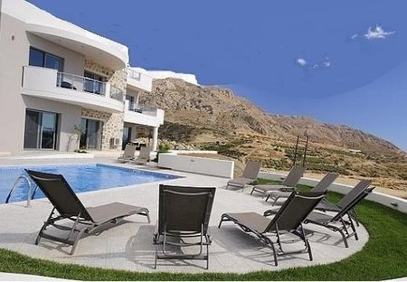 Villa in Lagkada, Crete: Welcome to Villa-Danae-Crete.com