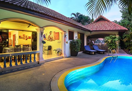 Villa in Nai Harn, Phuket